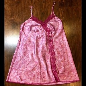 Victoria’s Secret / Pink Nightie 🌷